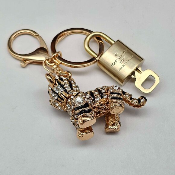 Authentic Louis Vuitton Lock & Key with unbranded Bagcharm, Keycharm, Keychain - Picture 3 of 8
